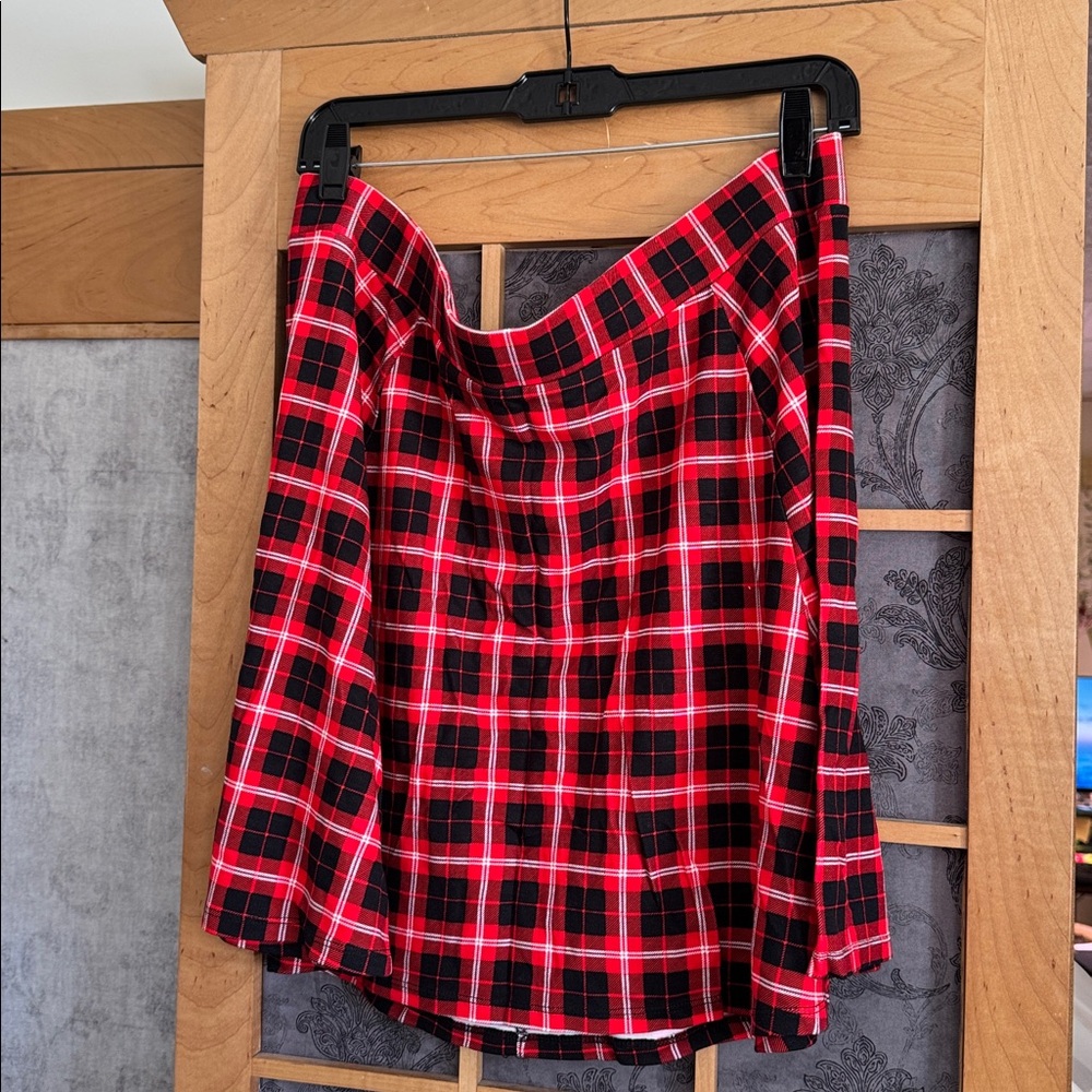 H&M Divided Red and Black Plaid Skater Skirt